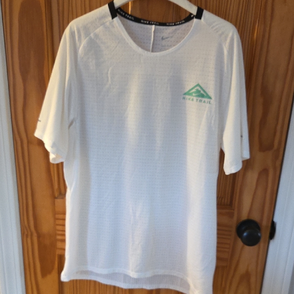 Nike Trail Running T-Shirt